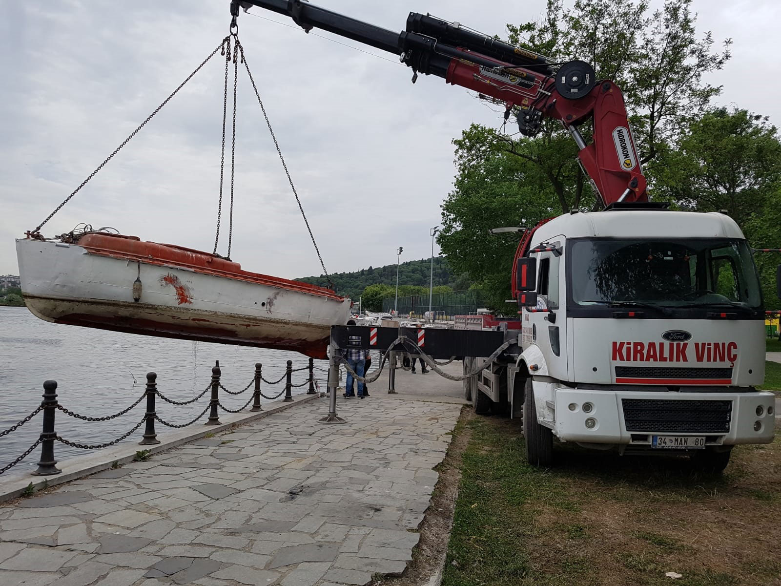 Ayyıldız Vinç Kiralama